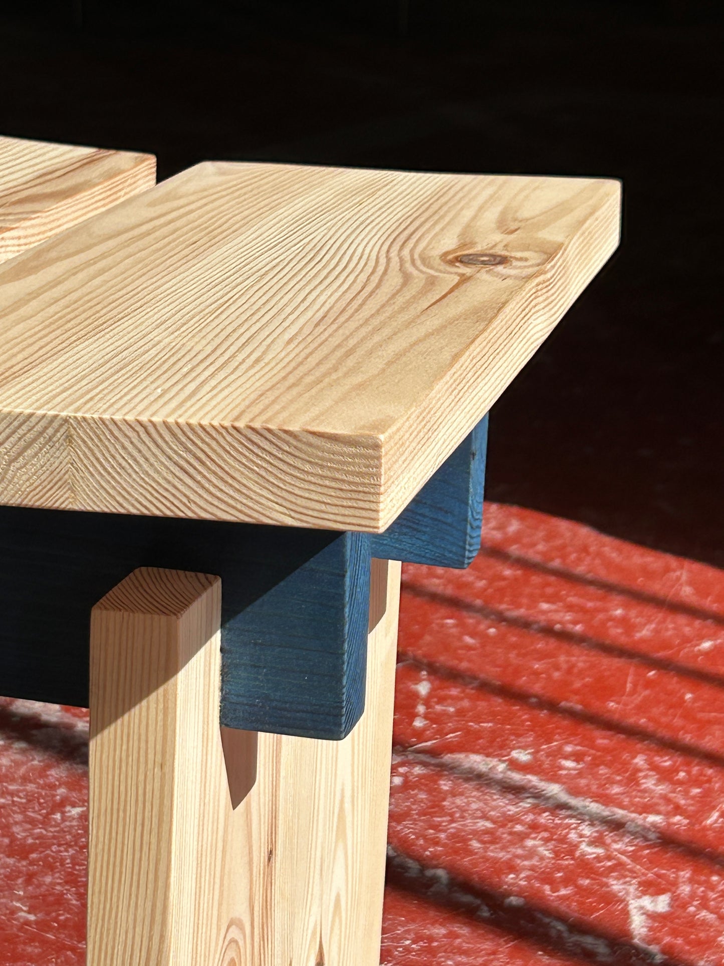 Pino Stool