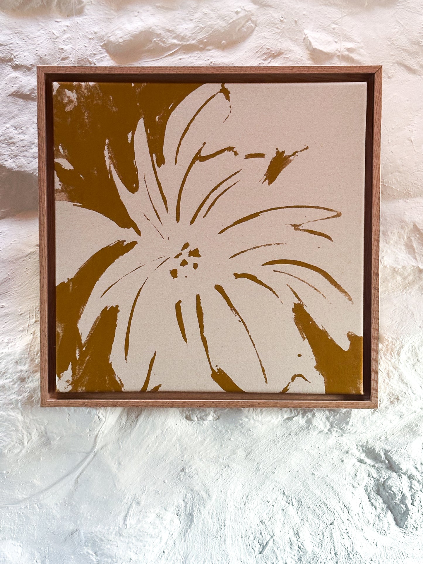 ‘Blodeuo’ in Natural Yellow Ochre