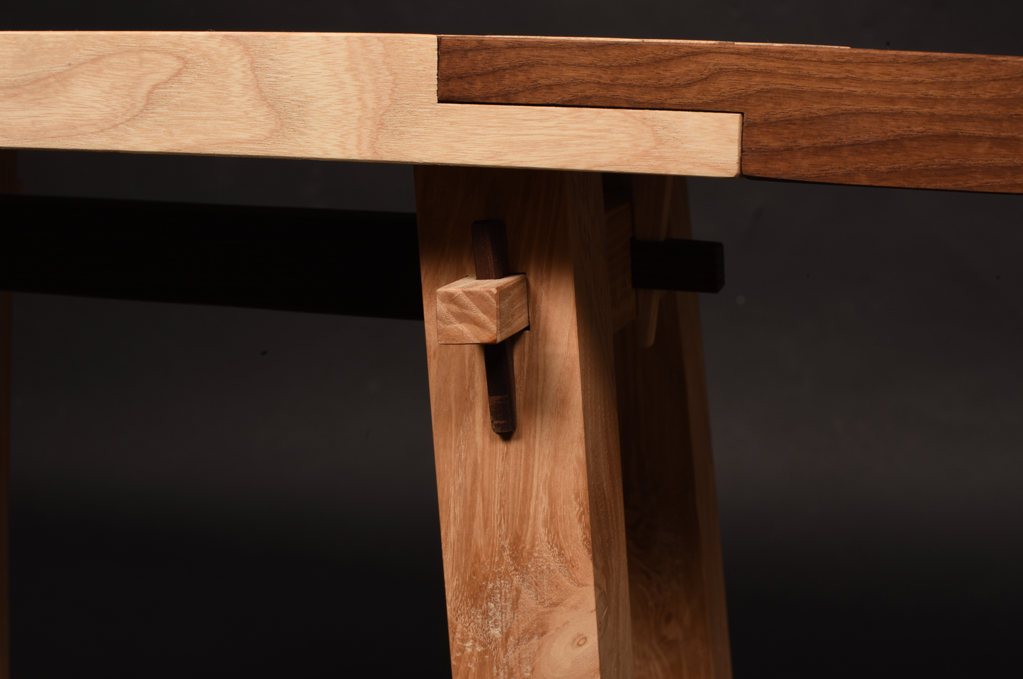 Kumiko Bench