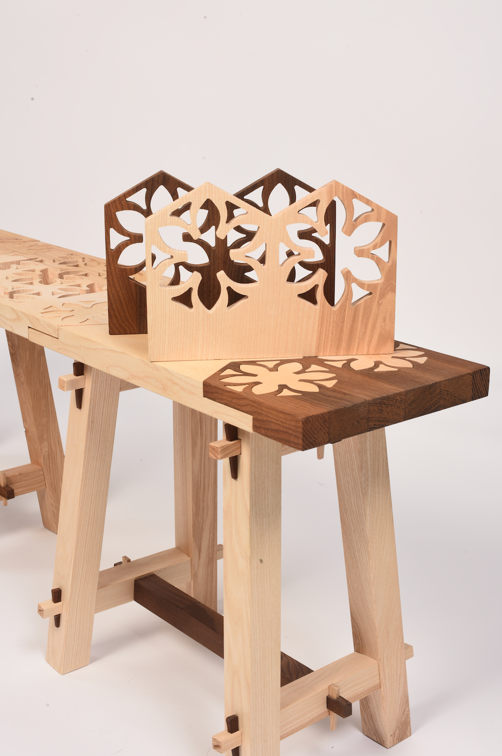 Kumiko Bench