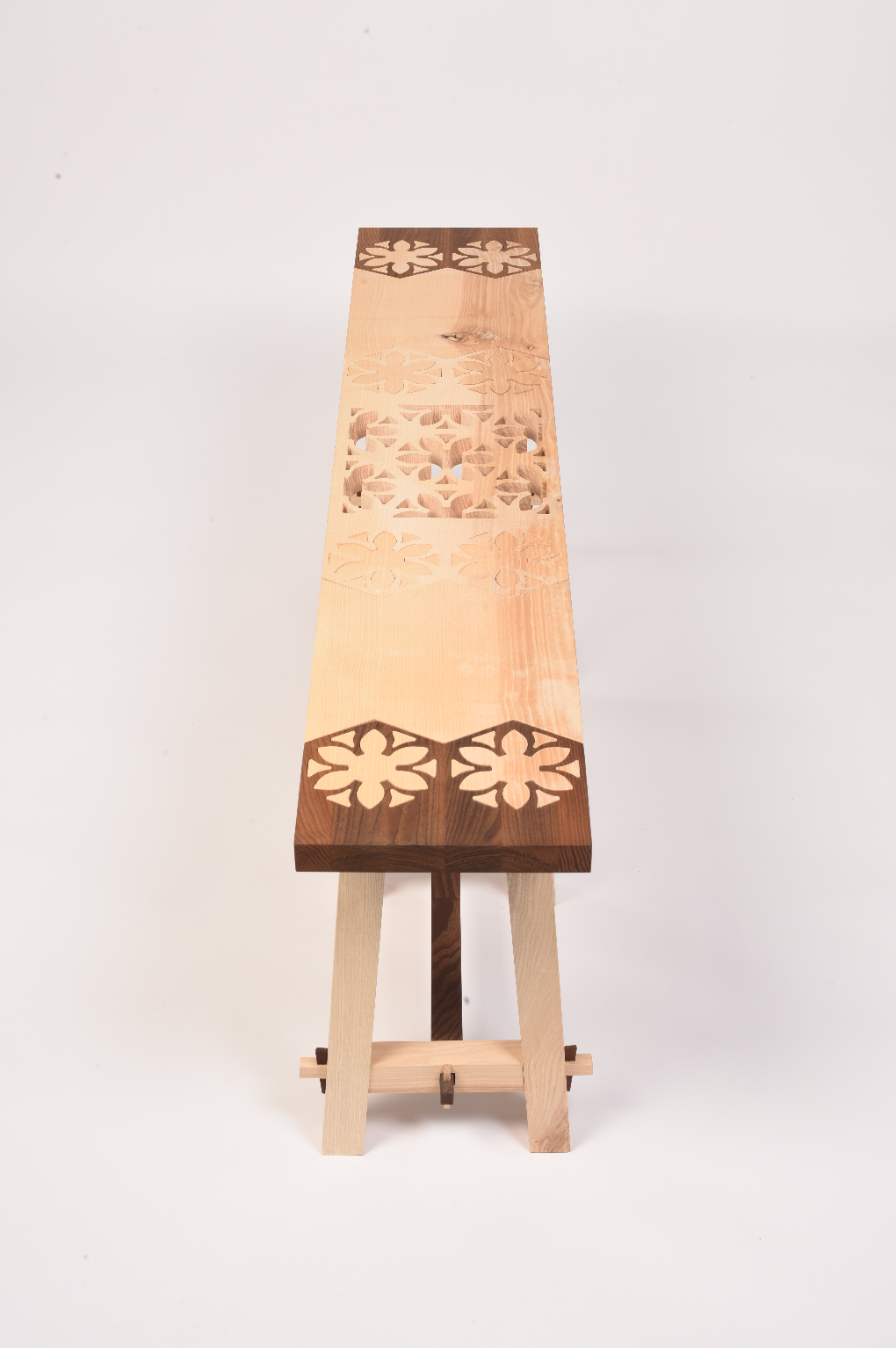 Kumiko Bench