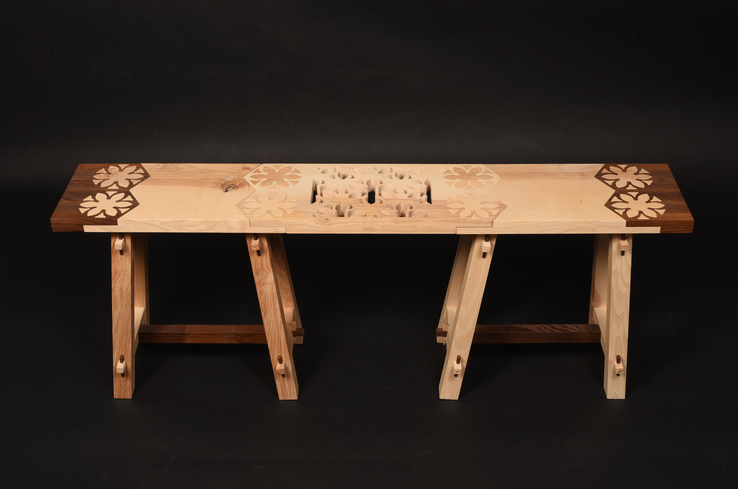 Kumiko Bench