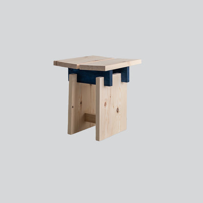 Pino Stool