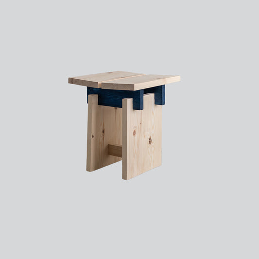 Pino Stool