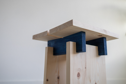 Pino Stool